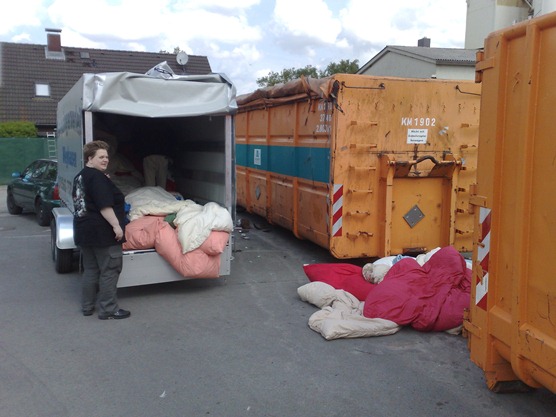 einladen von Federbetten in Buxthehude